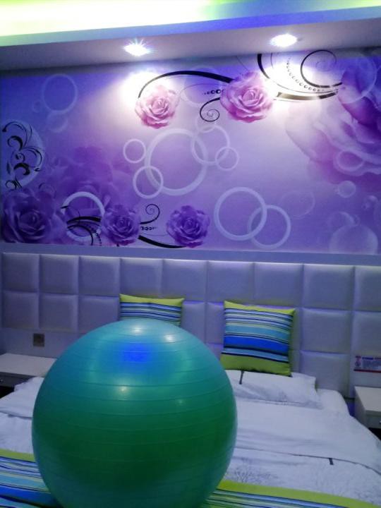 酒店之家安卓版崖边旅馆汉化版安卓下载